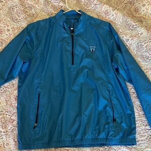 Vineyard& adidas  golf top
Clima proof, 1/4 zip
Used in good condition